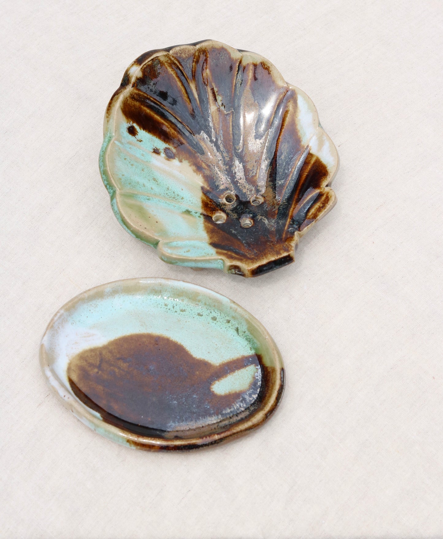 Sea Shell Soap Dish with 'Barefoot on Moss' Soap