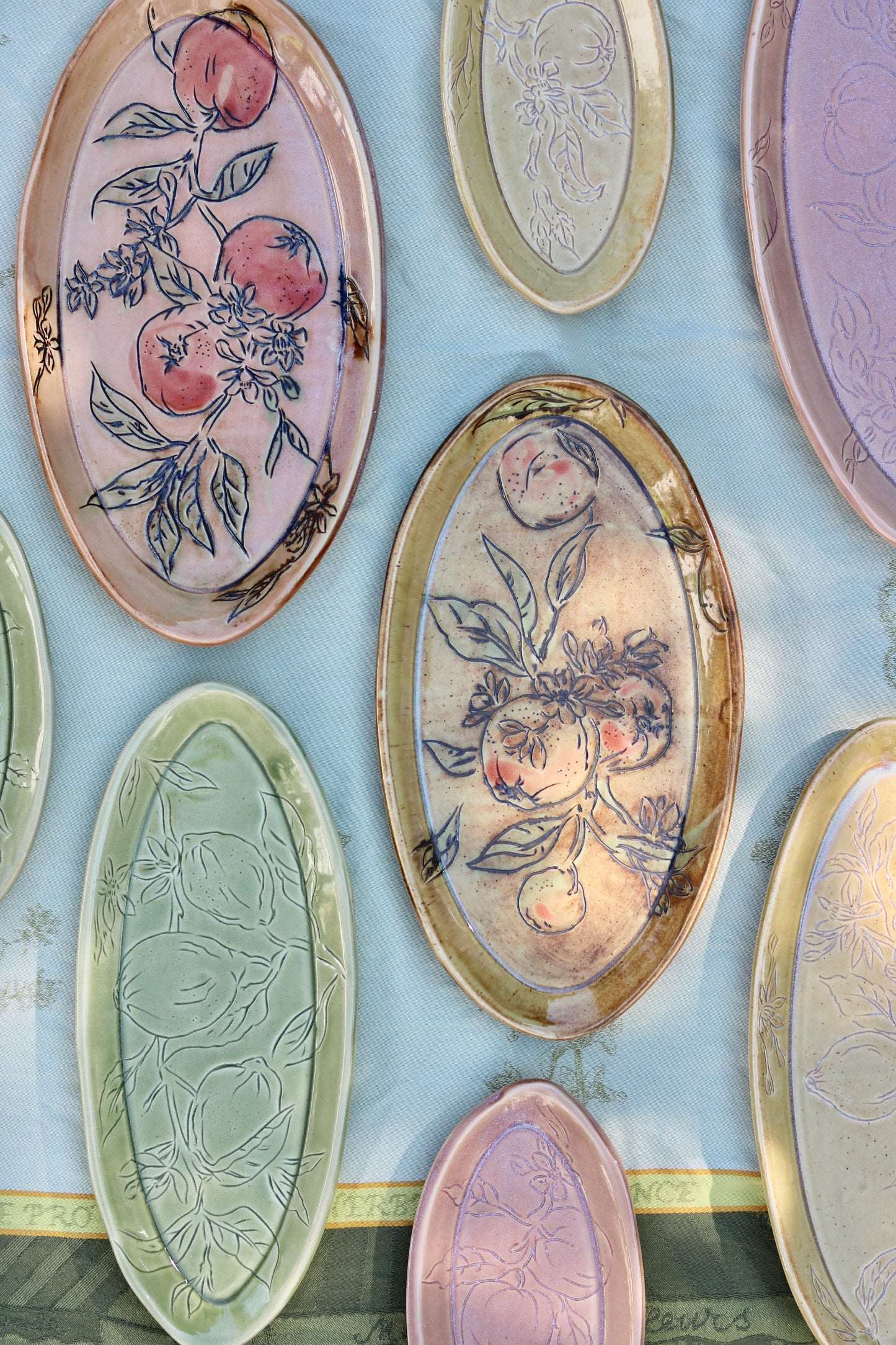 Rose Glazed Strawberry Botanical Carved 9" Tray, Gold Rim