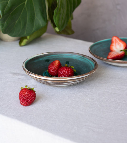Shallow Breakfast Bowl in Matte Turquoise