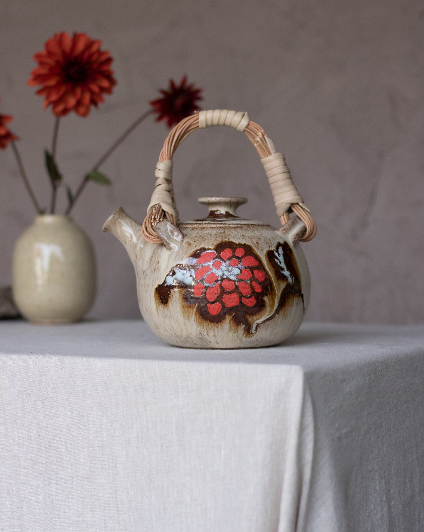Zinna Teapot with Artist Made Reed Handle