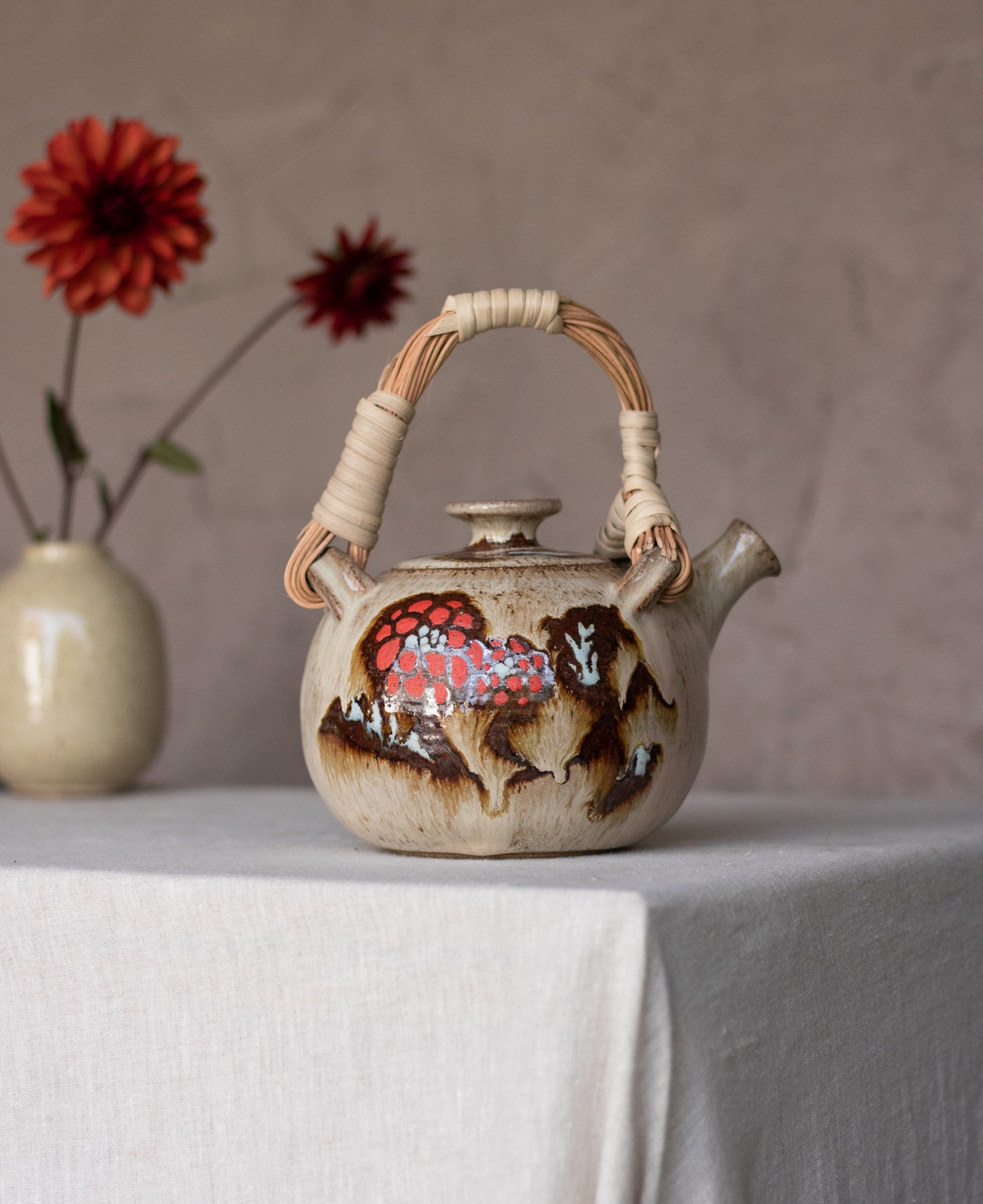 Zinna Teapot with Artist Made Reed Handle