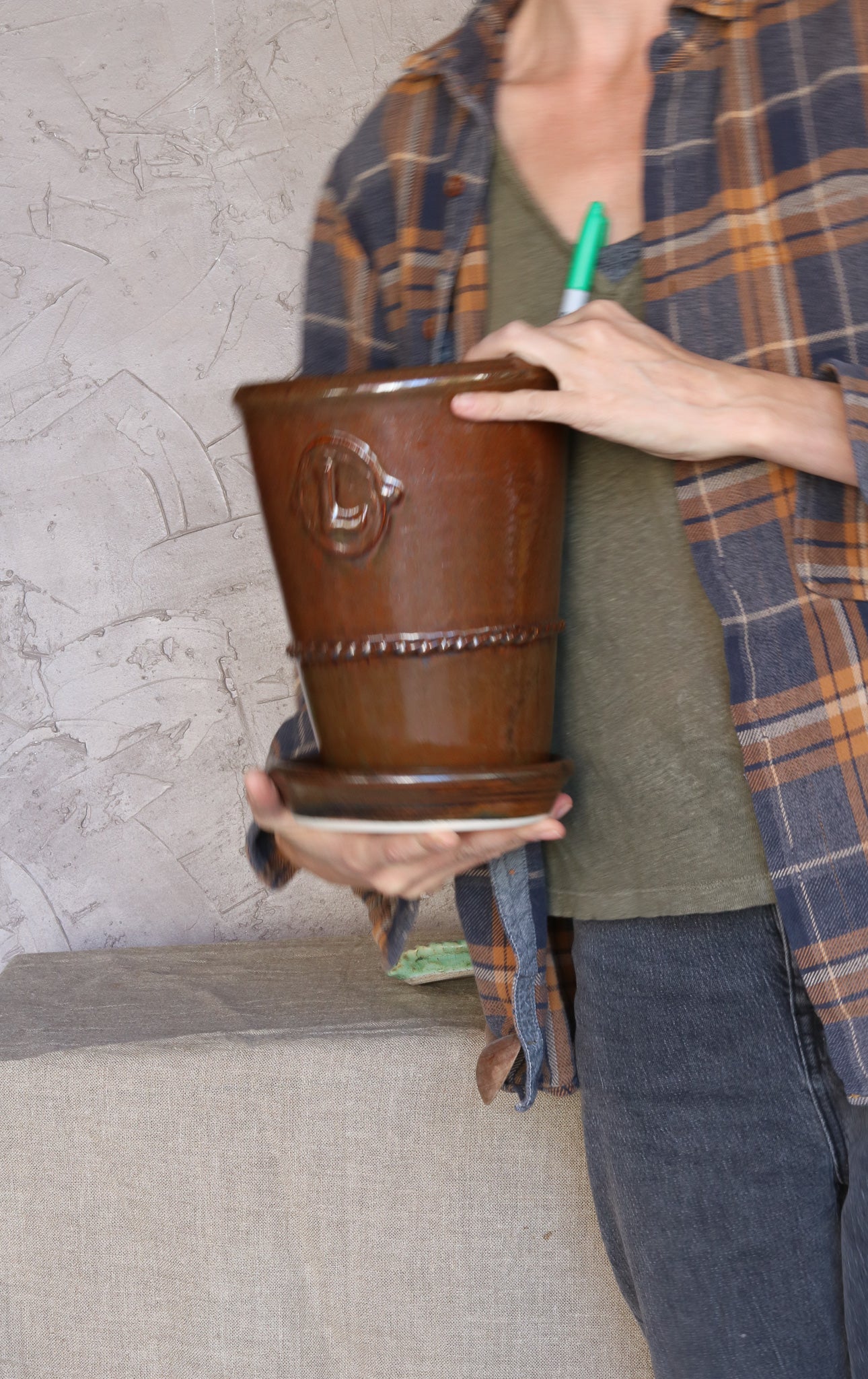 Turquoise Wash Swan Plant Pot