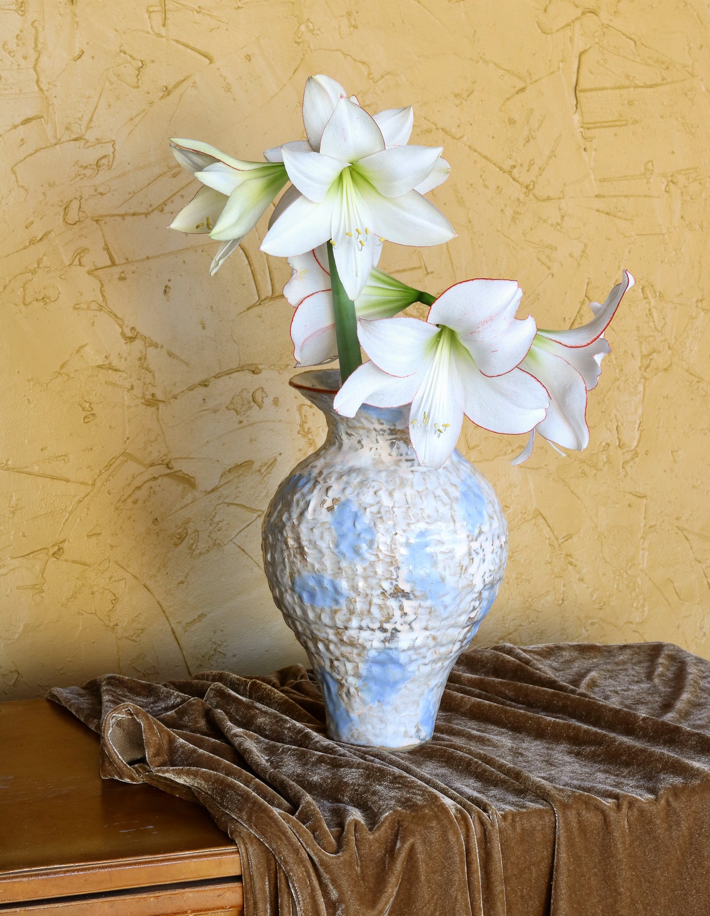 'Picotee' Vase in White with Red Rim