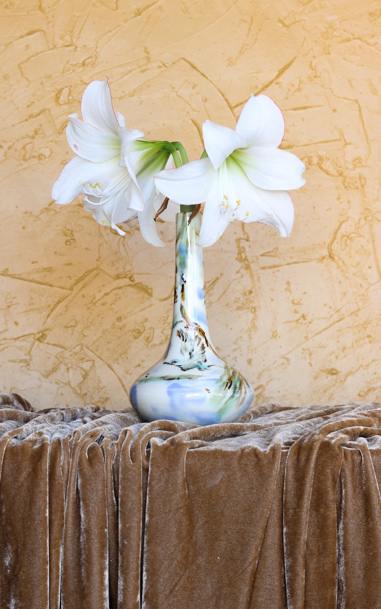 Kingfisher Narrow Neck Vase