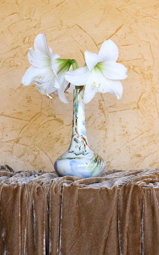 Kingfisher Narrow Neck Vase