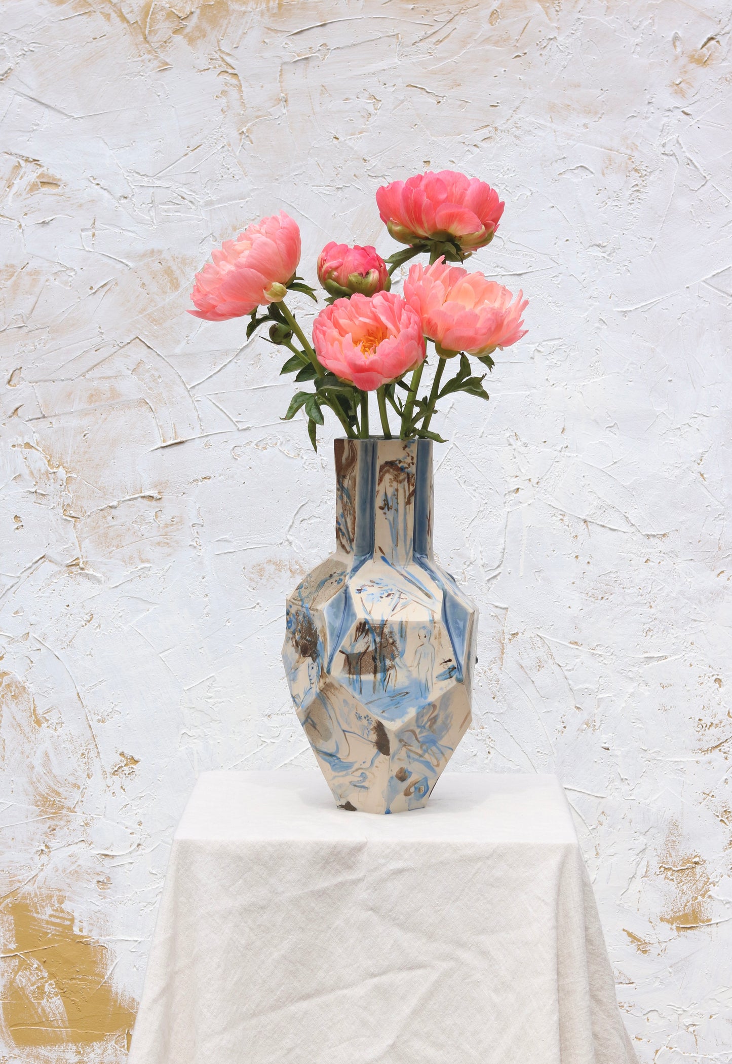 Pentagon Vase 'The Bathers'