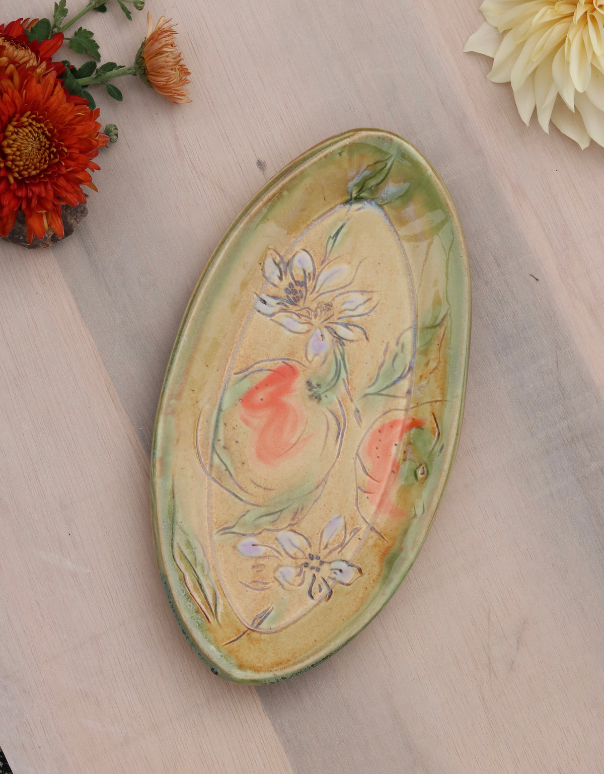 9.25" Ocher Tray in Orange Blossom