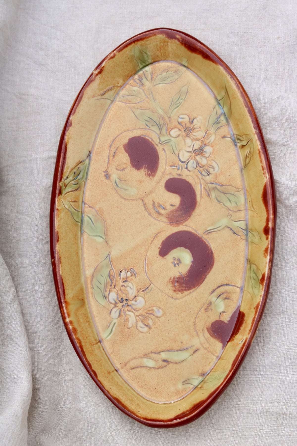 13.5" Platter in Apple Blossom (b)