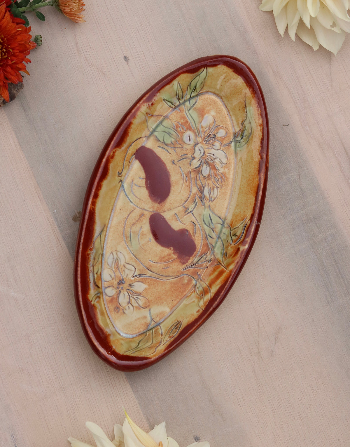 9.25" Ocher Tray in Apple Blossom (b)
