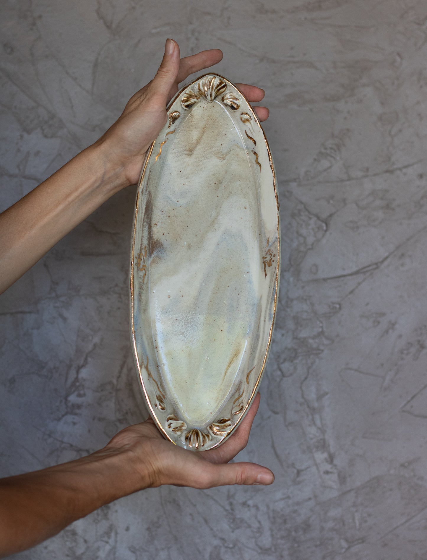 Narrow 13.75" Oval Sea Shell Platter (A)