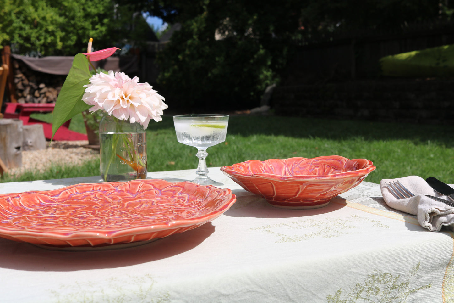 Liberté Peony Dinnerware